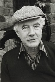 Fulton Mackay portrait