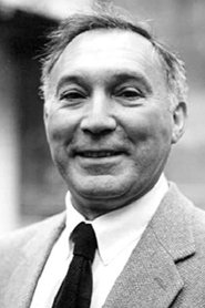 Lee Montague portrait