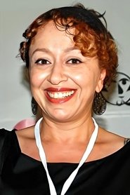 Şebnem Sönmez portrait