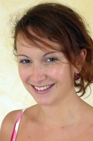 Manon Poudoulec portrait