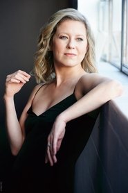 Nicole Underhay portrait