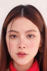 Pimchanok Luevisadpaibul portrait