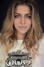 Luma Costa portrait