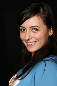 Gamze Tazim portrait