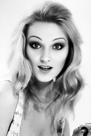 Julia Tomas portrait