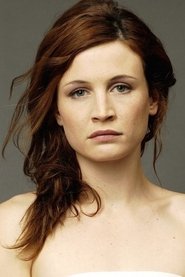 Virginie Lanoué portrait