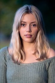 Grace Van Dien portrait