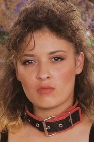 Raffaëla Anderson portrait