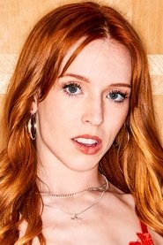 Madi Collins portrait