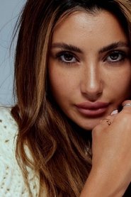 Cassie Cardelle portrait