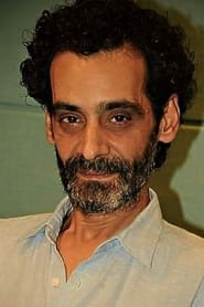 Mahmoud Fares portrait