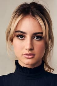 Grace Van Patten portrait