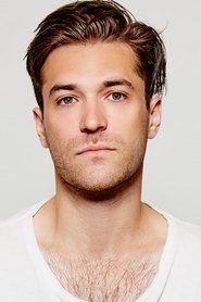 Nic English portrait