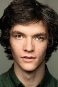 Fionn Whitehead portrait