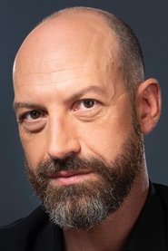 António Júlio portrait