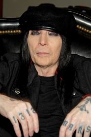 Mick Mars portrait