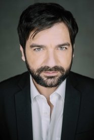 Adérito Lopes portrait
