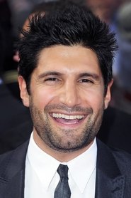 Kayvan Novak portrait