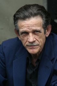 Brooks Tegler portrait