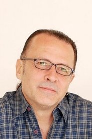 Manuel DeLanda portrait