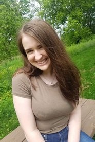 Payton Leutner portrait