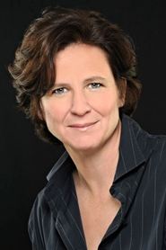 Nicole Conn portrait