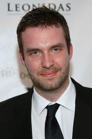Simon Boyes portrait