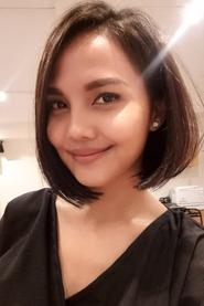 Valerie Krasnadewi portrait