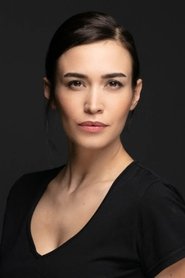 Ecem Özkaya portrait