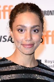 Emma Ferreira portrait