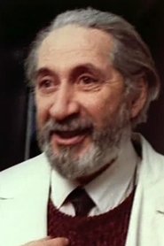 Lev Okrent portrait