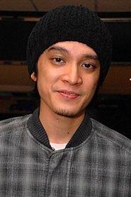 Yogi Finanda portrait