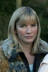 Lisa Faulkner portrait