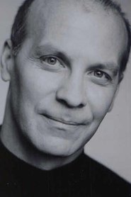 Kevin Gudahl portrait