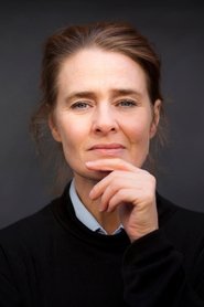 Emma Swenninger portrait