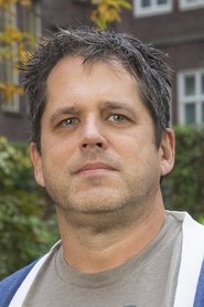 Jeff Tremaine portrait