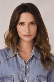 Alice Contreiras portrait