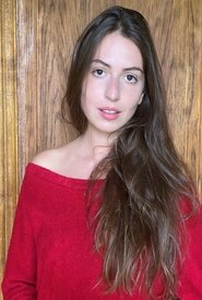 Tess Lauvergne portrait
