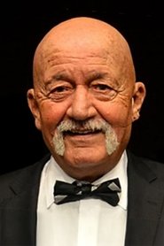 Sümer Tilmaç portrait