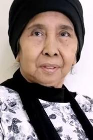 Aty Cancer portrait
