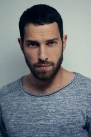 Eos Karlsson portrait