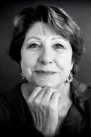 Laura Pons portrait