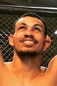 Well Oliveira portrait