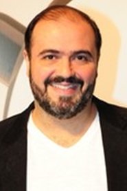Cláudio Mendes portrait