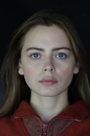 Elli Rhiannon Müller Osborne portrait