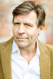 Mike Davies portrait
