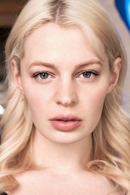 Chloe Farnworth portrait