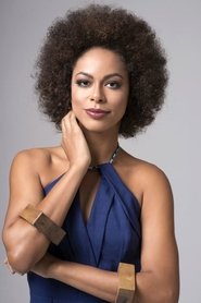Roberta Santiago portrait