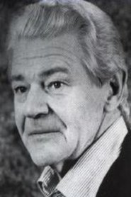 Roland Hewgill portrait