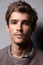 Brenton Thwaites portrait